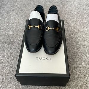 Gucci Horsebit Loafer size 38 (US 8.5)